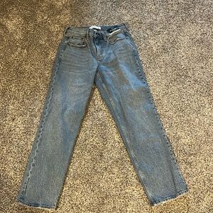 Abercrombie and fitch mid rise straight jean